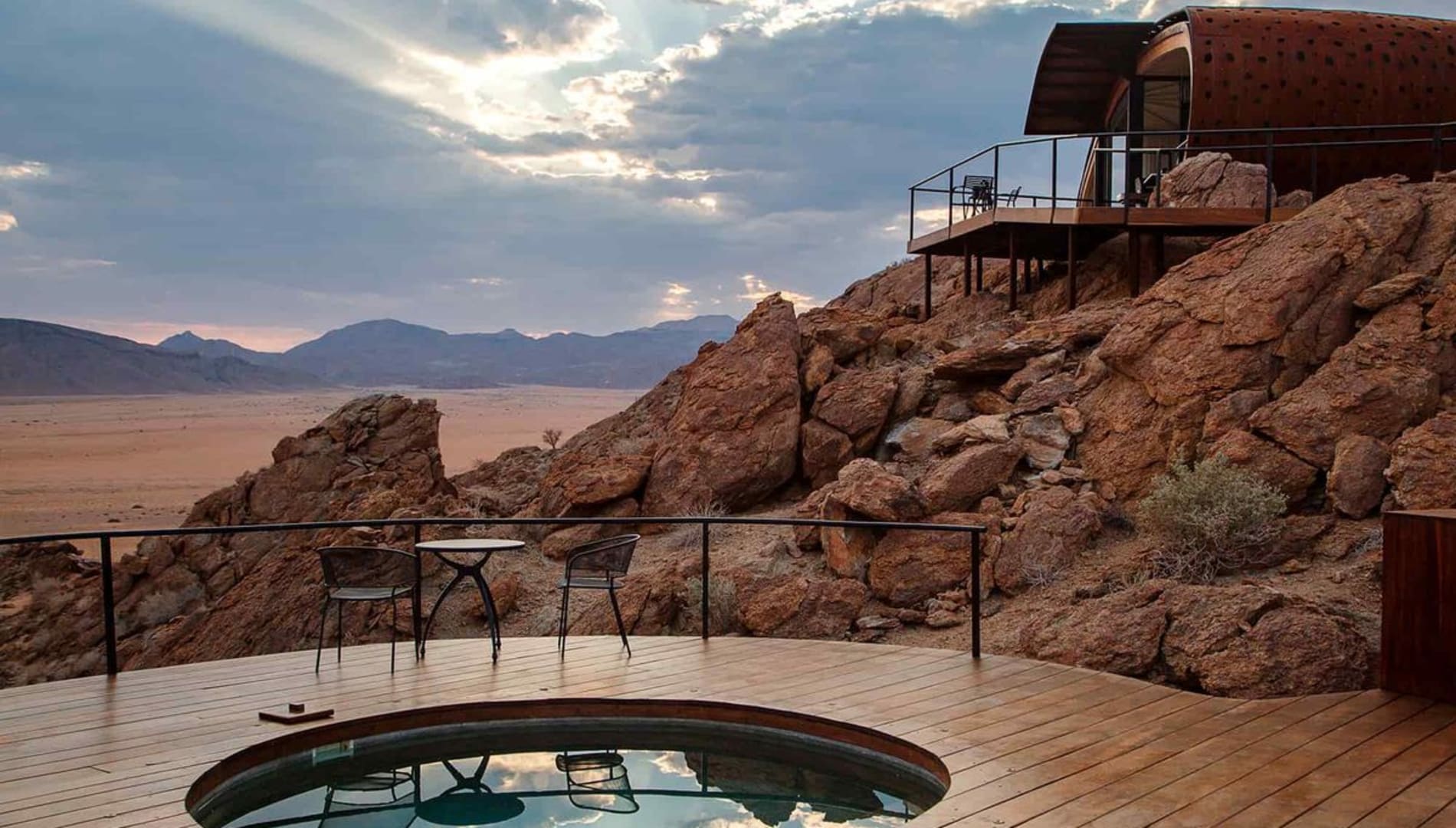 Namibia's Romantic Safari Retreats: Intimacy and Luxury in the Wilderness